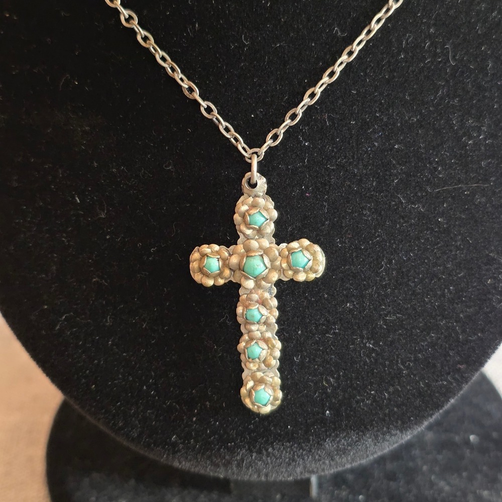 Old Mexico Silver Turquoise Cabochon Cross Pendant Necklace Repousse Floral VTG